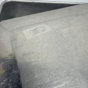 Mirro | Kitchen | Mirro Aluminum Cake Pan With Slide On Lid Model 5488m ...